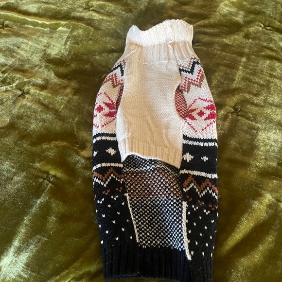 Bundle of Cat Dog Sweaters - Picture 5 of 11